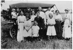 Group photo with Francis and Lucy on the left. (Original: Janet Lucius)