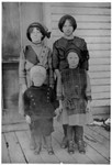 About 1913. Back: Ruth, Marion. Front: William, June. (Original: Janet Lucius)