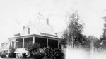 This is the farmhouse on the Oak Center farm where June Bundy and all her brothers and sisters were born.  The house was razed in the late 40's or early 50's.  44.36805,-92.406167  (Original: Mary Hundeby)